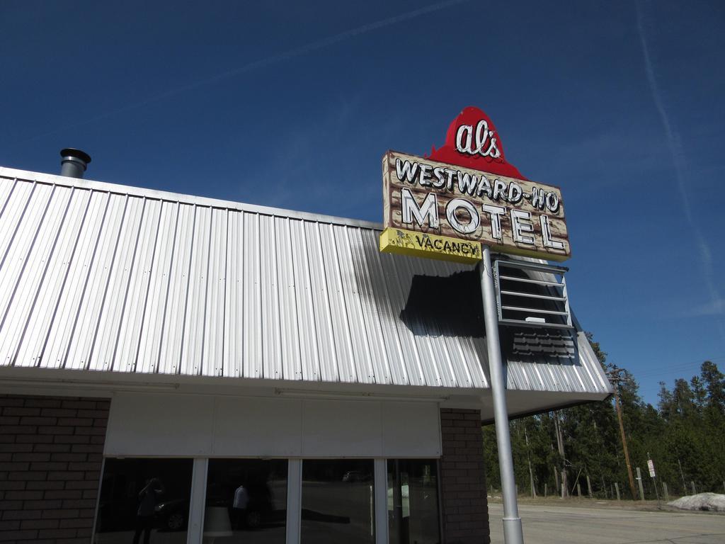 Al'S Westward Ho Motel West Yellowstone Exterior photo